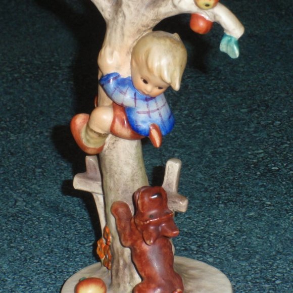 "Culprits" Goebel Hummel Figurine #56/A TMK3 Boy In Apple Tree With Dog - CUTE! - Picture 2 of 10